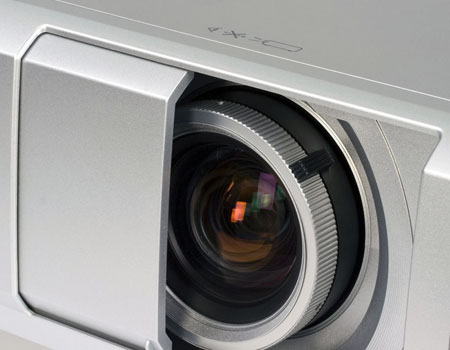 Sanyo PLV-Z5: �������� �&nbsp;���������������� �������